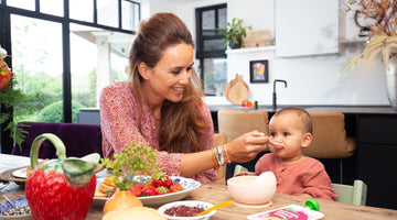 Wanneer begin je met de eerste hapjes van je baby? - Mama Deli
