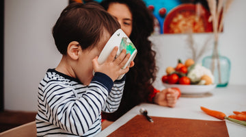 Voedingsschema voor een baby van 12 maanden - Mama Deli